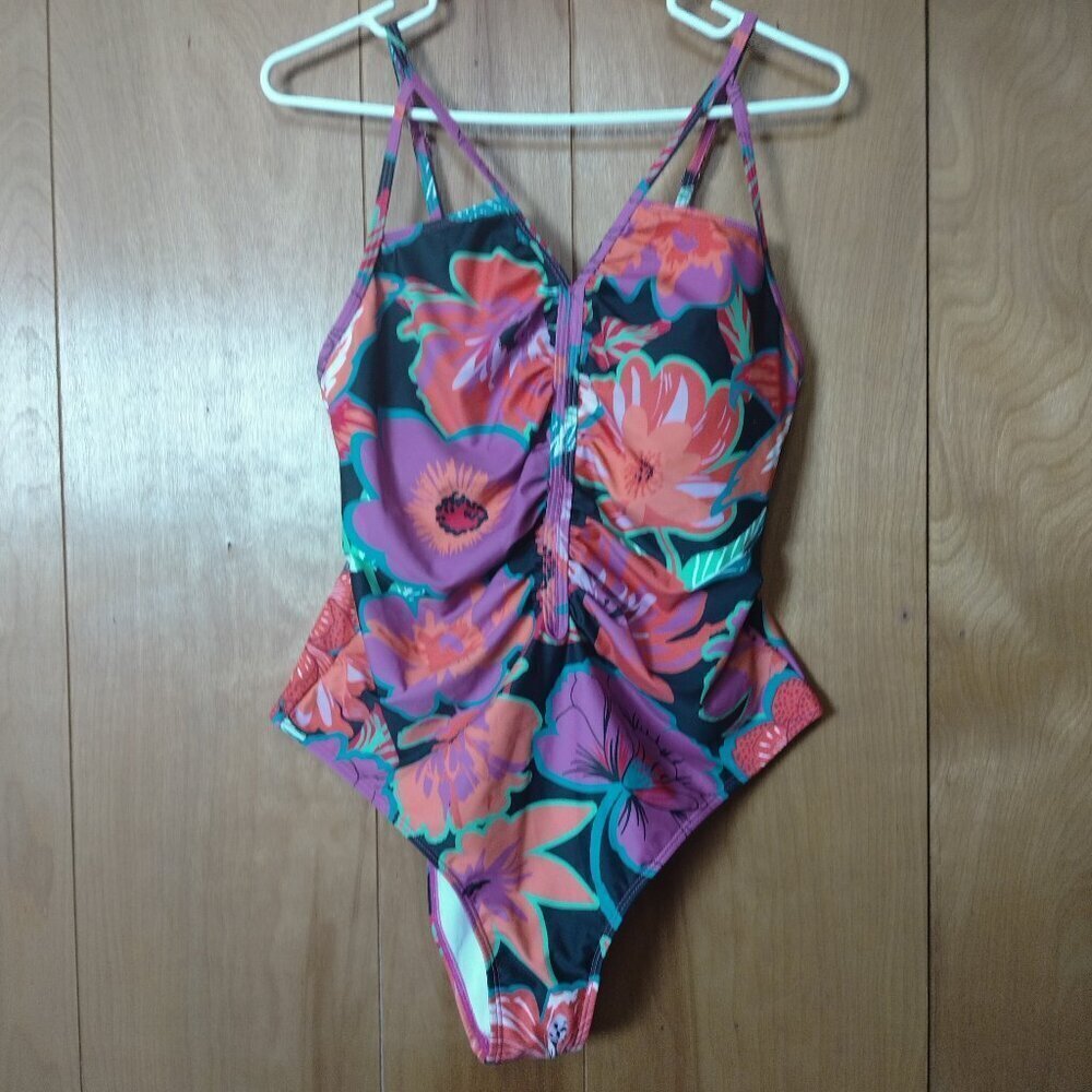 Women's 1XL Floral Spaghetti Strap Bathing Suit One Piece Gathered Padded Bra
